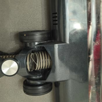 Onvo Dikey Şarjlı Süpürgede Hortum Yırtılması Ve Kısa Şarj Süresi Garanti Kapsamında Çözülmeli