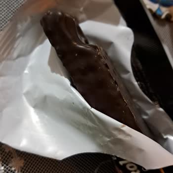 Centro Çikolatalı Gofretten Şekil Bozukluğu Ve Eksik Parça