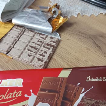 Beyazlaşmış Ülker Çikolatası Ve İade Reddi