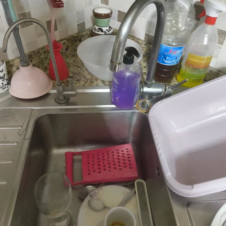 Yunus Emre Mahallesinde Sürekli Su Kesintisi Ve Düşük Basınç Şikayeti