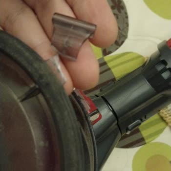 Hoover Free 100 Elektrik Süpürgesi Kapağı Kırıldı Ve Parça Değişimi Talebi