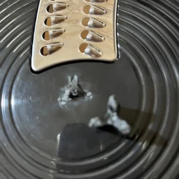 Blender Kapak Mekanizması Kırıldı, Motor Kilitlenmedi Ve Güvenlik Riski Oluştu