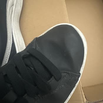 Defolu Puma Smash Ayakkabısının Mağazada İade Reddi