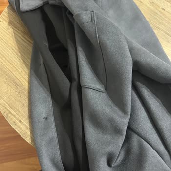 Koton Gömlek Kısa Sürede Yıpranmaya Ve Aşırı Derecede Tüylenmeye Başladı!