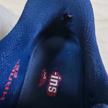 Skechers Arch Fit Ayakkabısında Kısa Sürede Yırtılma Ve Üretim Kusuru Reddi