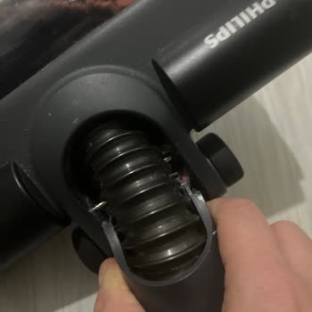 Philips Aqua 8000 Serisi Süpürge Hortum Tırnağı Ve Akıllı Başlık Kırıldı, Garanti Değişimi Talebi