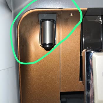 Philips LatteGo Süt Kaynatma Bölgesindeki Renk Solması Garantide Değil