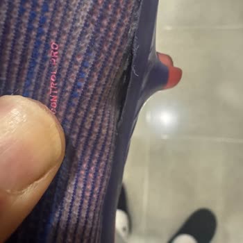 Kramponun 6 Ayda Yırtılması Ve Mağazanın Çözüm Sunamaması