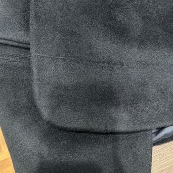 Kumaş Kalitesi Düşük Siyah Ceket Ve Müşteri Hizmetleri Yanıtsızlığı