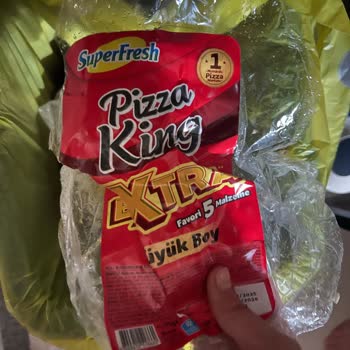 Superfresh Pizza King Ürününde Taş Çıktı Ve Kötü Koku!