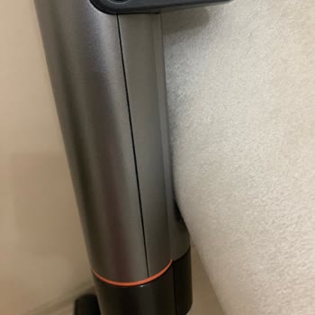 Philips Aqua 8000 Dikey Süpürge Üst Gövde Çatlaması Ve Boru Sallanması