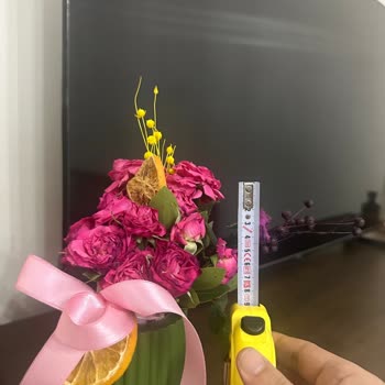 İlan Görseline Uygun Olmayan Küçük Çiçek Aranjmanı Ve İade Talebi