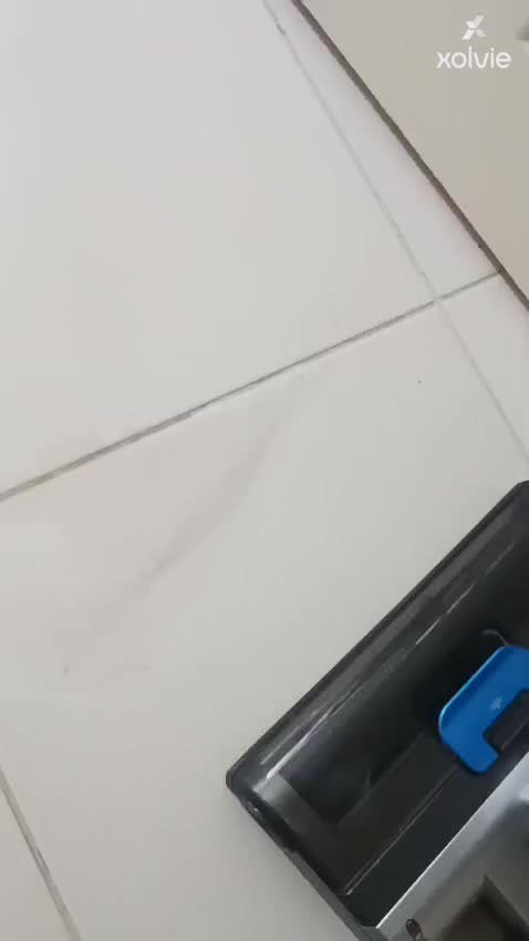 Fakir V4 Pure Clean Vacuum Fails to Clean and Spreads Dirty Water video cover