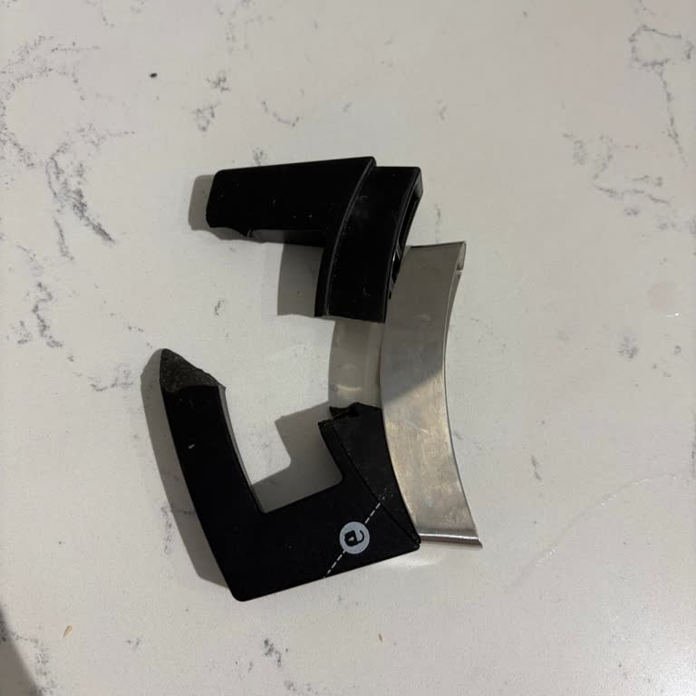 Karaca Mağazasında Kırık Düdüklü Tencere Kulpu İçin Saygısız Personel Tutumu