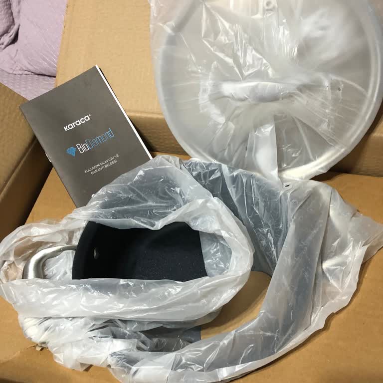 Karaca Züccaciye Servisten Haber Yok