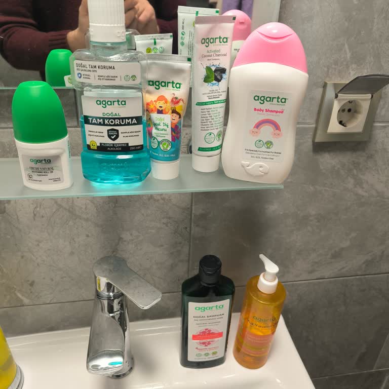 Agarta Bitkisel Kozmetik Roll-on Ter Kokusunu Önlemiyor