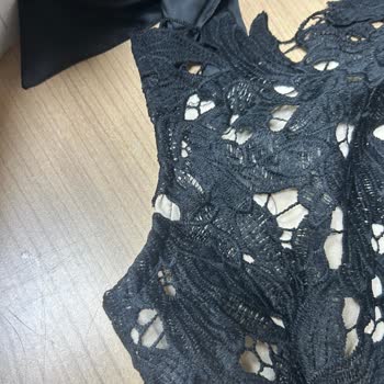 Siaora’dan Dantelli Elbisenin 3.814,90 TL Bedeli Ve 460,33 TL Kargo Ücretinin İadesi