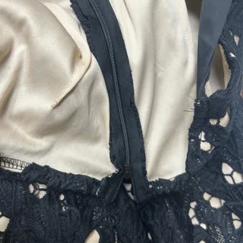 Siaora’dan Dantelli Elbisenin 3.814,90 TL Bedeli Ve 460,33 TL Kargo Ücretinin İadesi