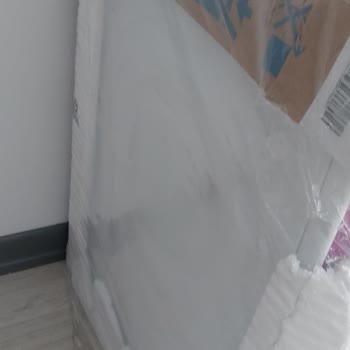 Epttavm Kargo Çamurda Bırakıldı, 3. Kata Tek Başıma Taşıdım Ve Yaralandım