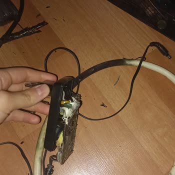 Yıldırım Nedeniyle Modem Arızası Ve Acil Teknik Destek Talebi