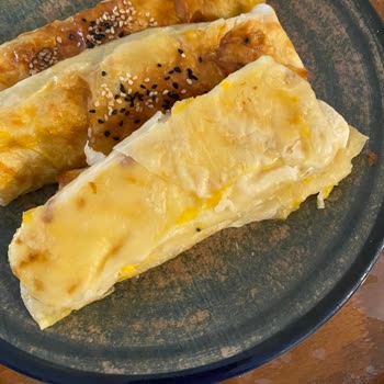 Fırın Tam Pişirmiyor, Garanti Kapsamında Ücretli Servis İstendi