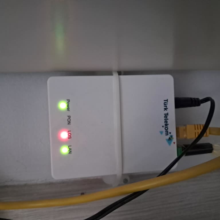 Uzun Süreli İnternet Kesintisi Ve Çözüm Bekleyen Arıza