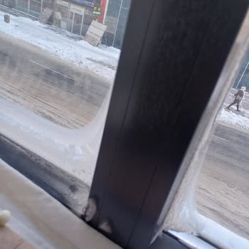 Balkon Kapatma Montajı Yetersiz, Sızdırma Ve Müşteri Hizmeti Yok