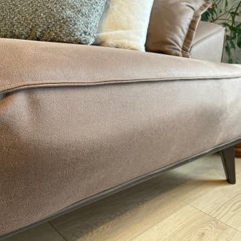 Armine Serisi Koltukta Elyaf Sorunu Ve İade Talebi