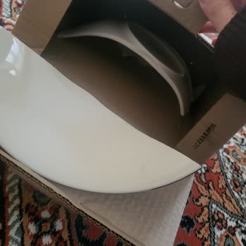 Aryıldız Sipariş Edilen Yemek Takımı Parçaları Kırık ve Çatlak