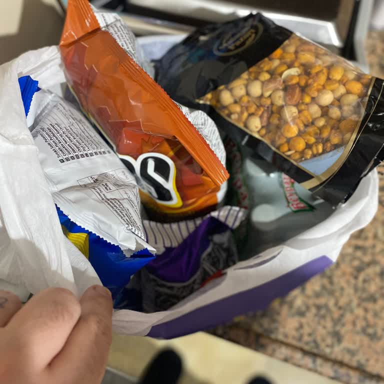 Yanlış Teslimat Ve Cevapsız Müşteri Hizmeti Nedeniyle Acil Yardım Talebi