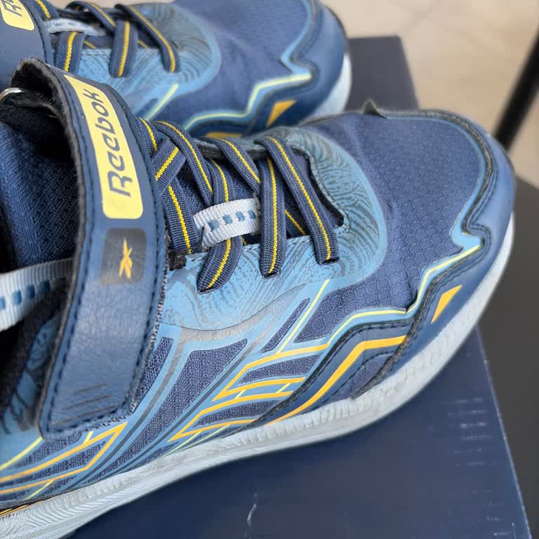 Reebok Ayakkabısının 50 Günde Bozulması Ve Mağaza Tarafından Kullanıcı Hatası İddiası