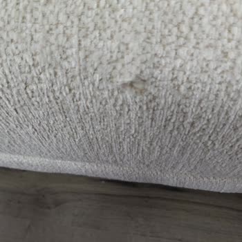 Ayıplı Koltuk Takımı Teslim Edildi, 4 Ay Çözüm Bekliyor, Para İadesi Talebi