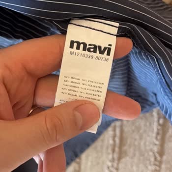 Mavi Gömleğin Rengi Kısa Sürede Soldu Ve Kalite Beklentisi Karşılanmadı