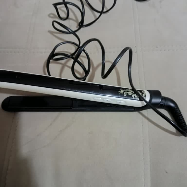 Garanti Süresinde Servis Cevap Vermiyor Kablo Arızalı Saç Düzleştiricim