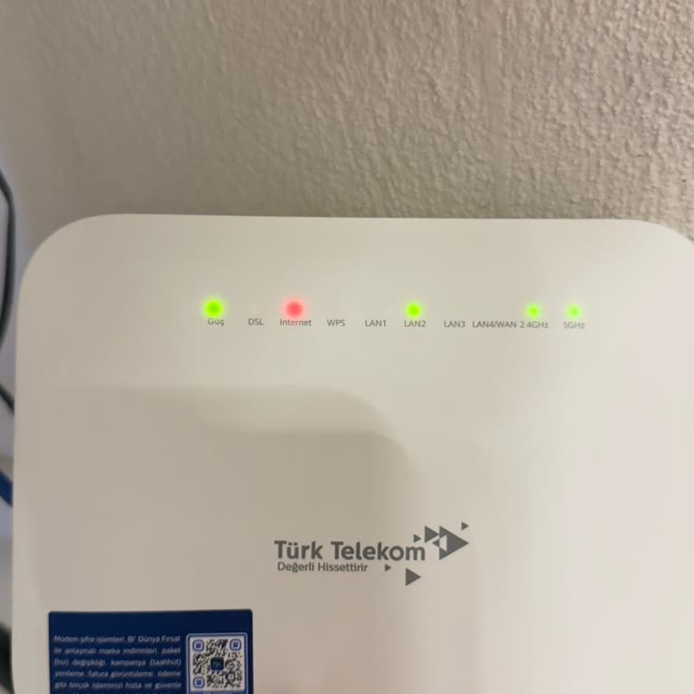 Menemen Emiralem'de Sürekli İnternet Kesintisi Ve Ücret İadesi Talebi