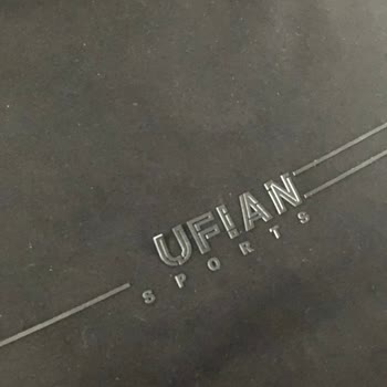 Lufian Kazakta Harflerin Düşmesi Ve Mağaza Çözüm Sunmaması