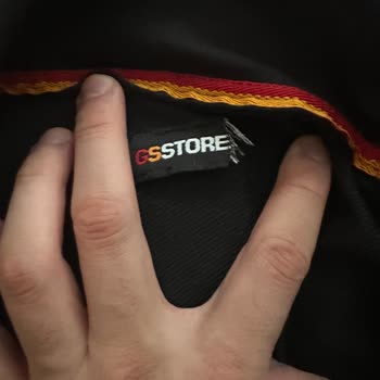 Dolap'ta Yanıltıcı Beden Bilgisi Ve Kesilmiş Etiket Nedeniyle İade Talebi