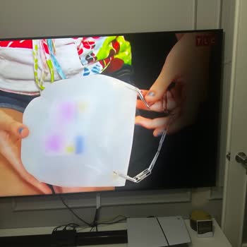 75 İnç Samsung TV'de Reflektör Patlaması Ve 43 Bin TL'lik Aşırı Servis Ücreti