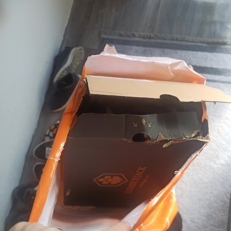 FLO Ayakkabı Eksik Gönderilen Ayakkabı ve Cevapsız Talep