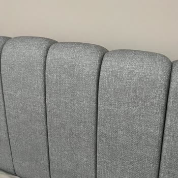 İstikbal’dan Gelen Yeşil Alfa Düz Baza Ve Başlıkta Renk Hatası Ve Değişim Reddi