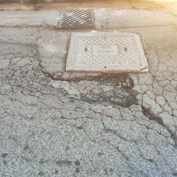 Başakşehir’deki Çukur Ve Gürültü Sorunu İçin Geçici Çözüm Talebi