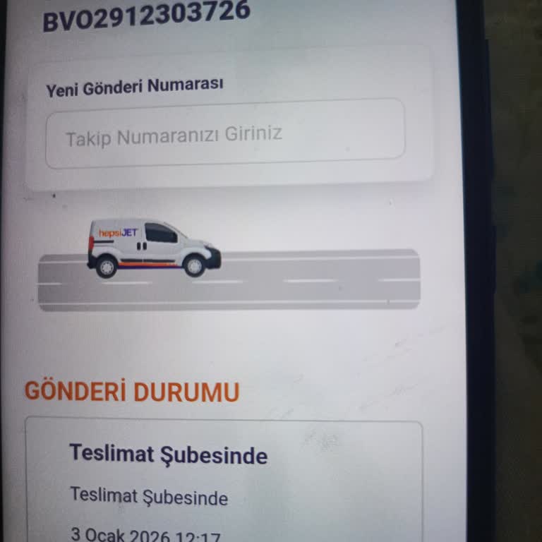 Hepsijet Kargo Şubede Bekletildi, Bilgi Almadan Mağdur Oldum