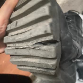 Derimod Botunun Kısa Sürede Tabanda Çatlak Oluşması Ve Yetersiz Garanti