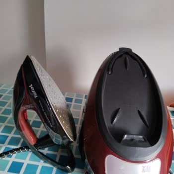 Düşen Tefal Ütünün Burun Kısmının Yamulması Ve Ücretsiz Değişim Talebi