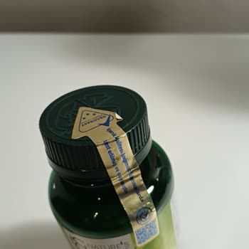 Açık Kapak Ve Eksik Koruyucu Jelatinli Omega 3 Ürünü Şikayeti