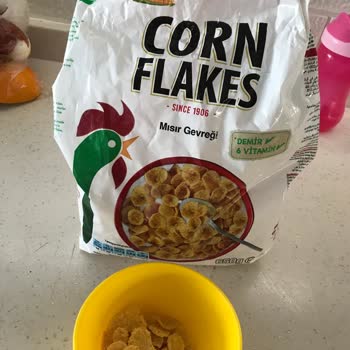 Kellogg's Mısır Gevreği Paketi İçinde Yabancı Cisim