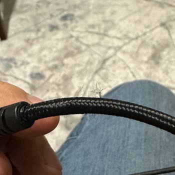 Arya Stealth Magnetic Kulaklıkta Açılmış Kutu Ve Kablodaki Deforme Sorunu, Satıcı Çözüm Sunmadı