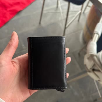 Cüzcan Deri Ürün Yanıltmasıyla Yüksek Fiyatla Satılıyor Şikayetime Cevap Gelmiyor