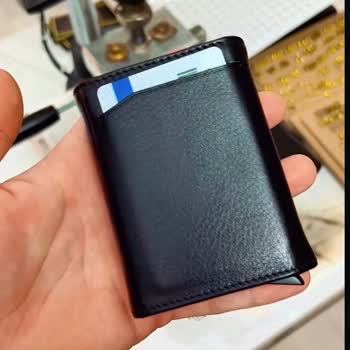 Cüzcan Deri Ürün Yanıltmasıyla Yüksek Fiyatla Satılıyor Şikayetime Cevap Gelmiyor