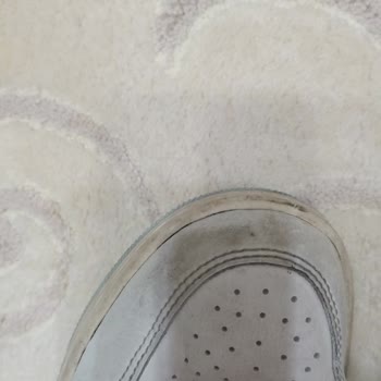 Nike Ayakkabısının Kısa Sürede Yırtılması Ve Ücret İadesi Talebi